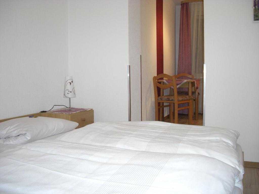 Gasthof Rhoenperle Kothen (Motten) Quarto foto
