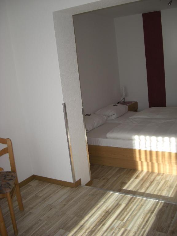 Gasthof Rhoenperle Kothen (Motten) Quarto foto
